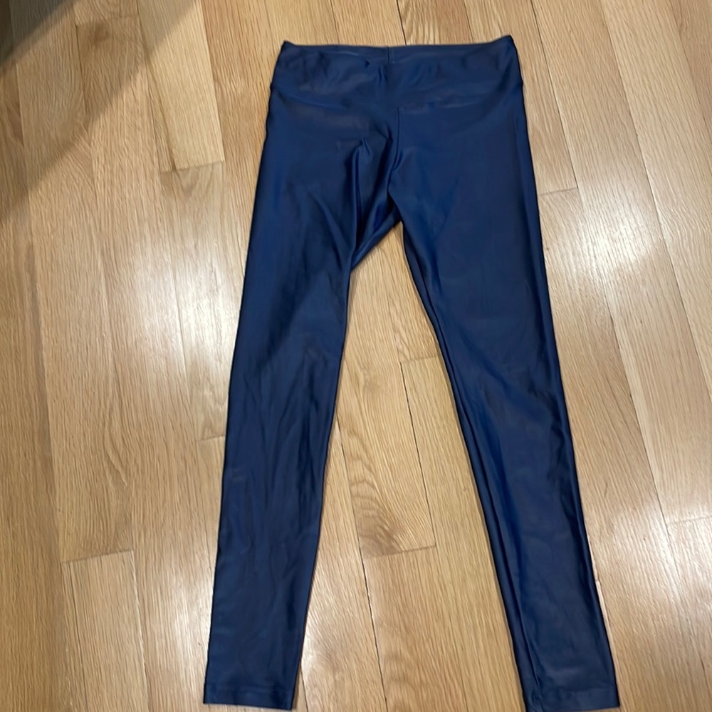 Grey metallic shiny legging